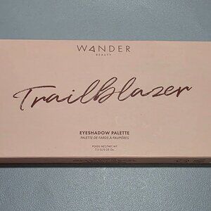 WANDER BEAUTY Trailblazer Eyeshadow Palette